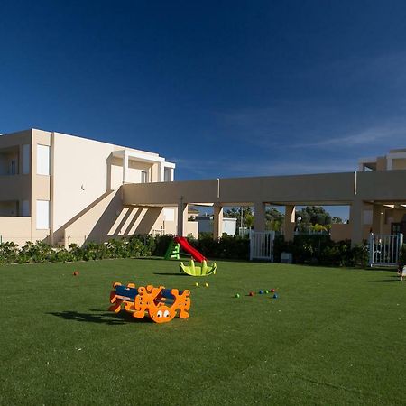 Quartu SantʼElena Residence Mar Mediterraneo מראה חיצוני תמונה