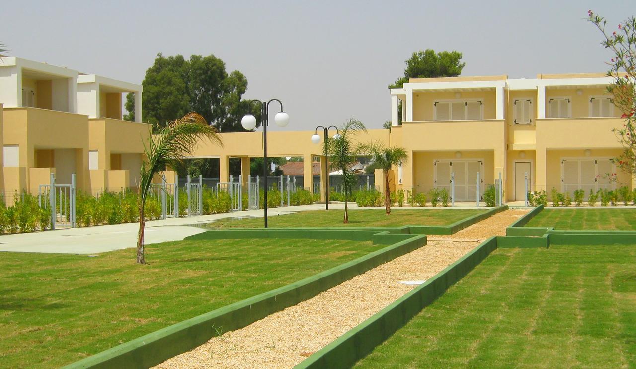 Quartu SantʼElena Residence Mar Mediterraneo מראה חיצוני תמונה