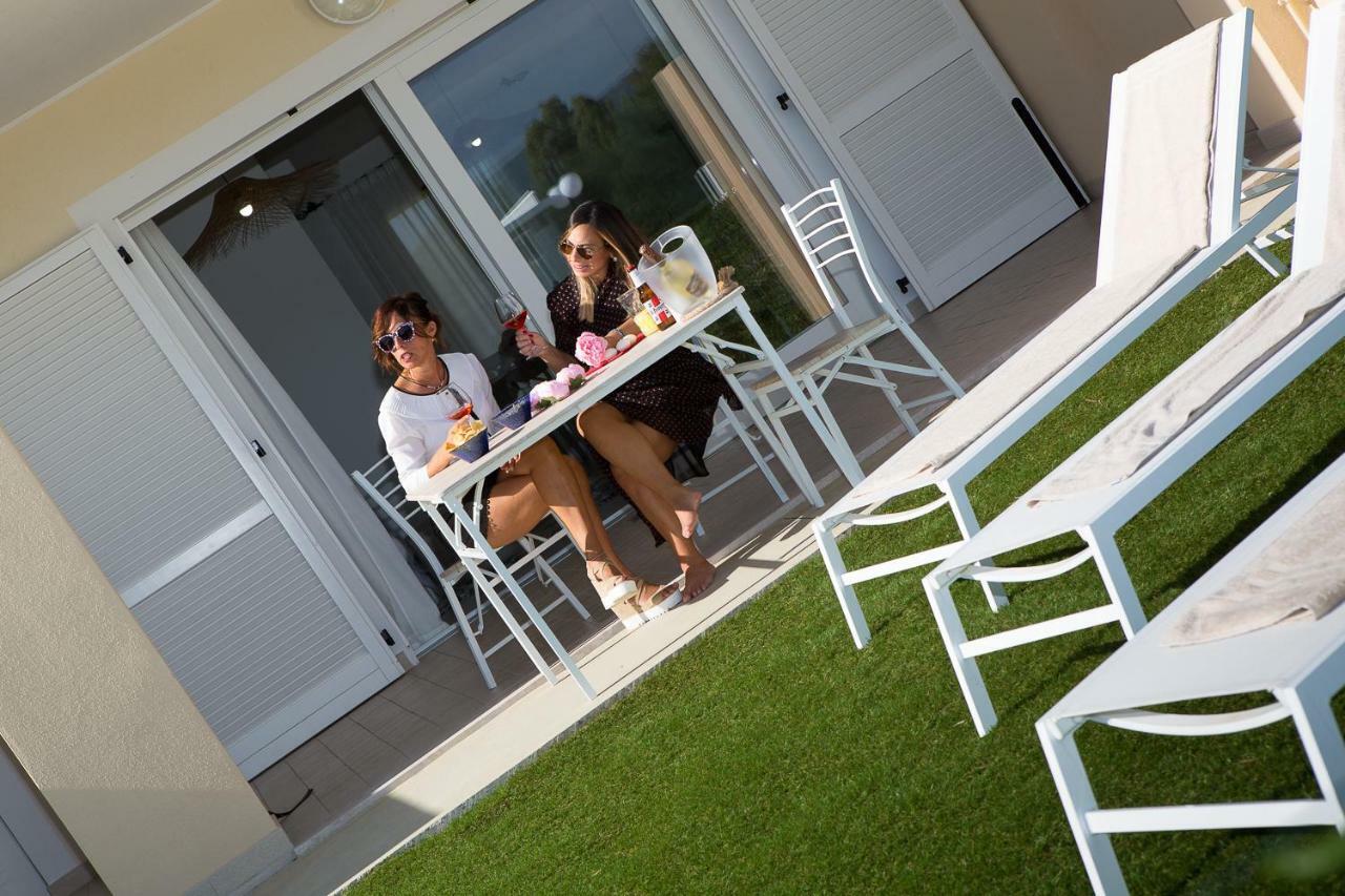 Quartu SantʼElena Residence Mar Mediterraneo מראה חיצוני תמונה